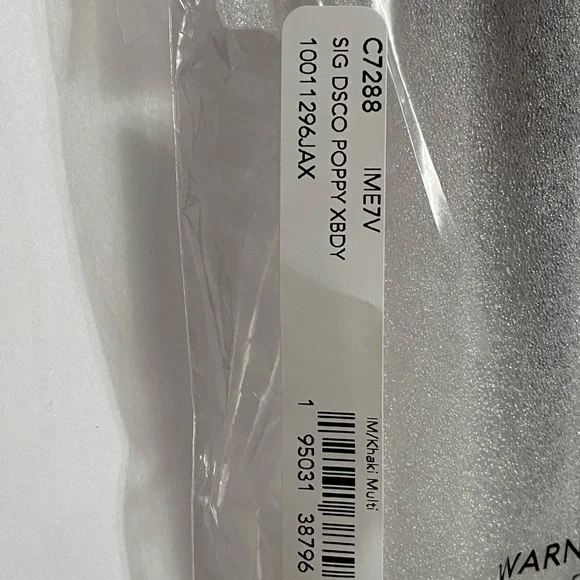 COACH Poppy Crossbody - Picture 7 of 7